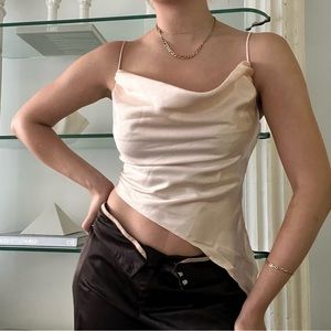 ASYMMETRICAL TANK TOP